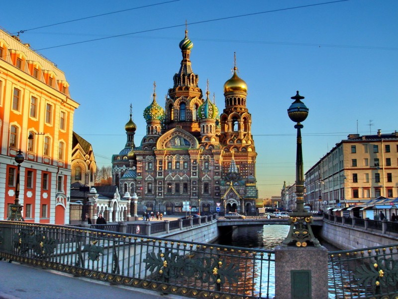 Top 6 places you need to visit in St.Petersburg1